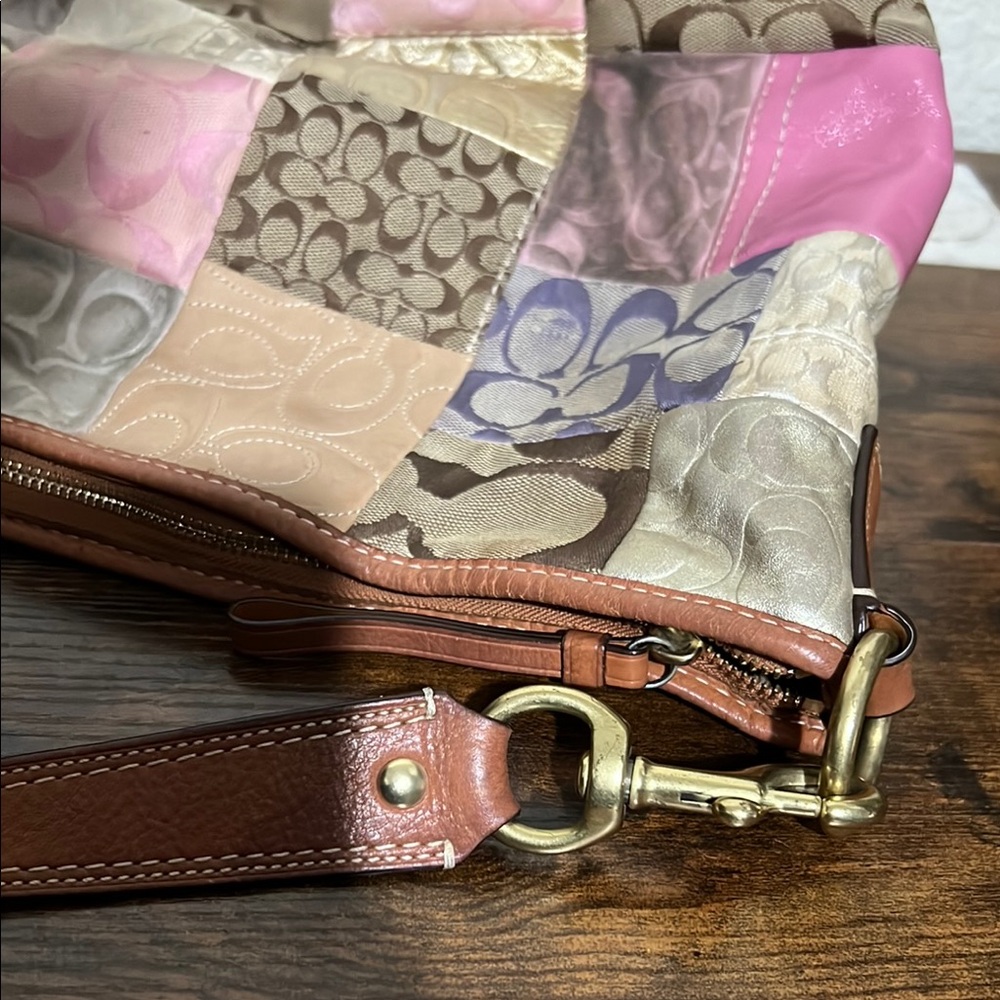 Elegant Patchwork Shoulder Bag - image 16